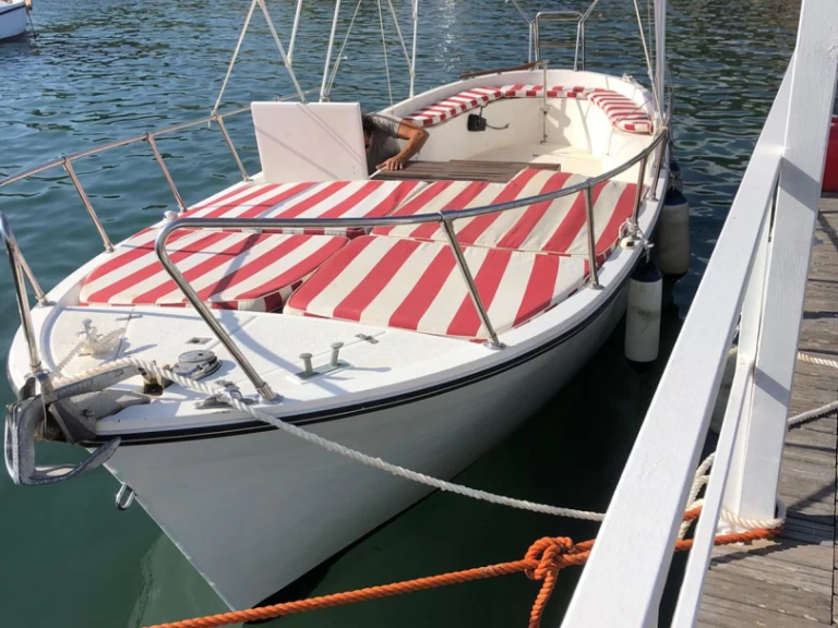 Noleggio Barca a motore a Portoferraio – Cantiere Gennaro Gatto Gozzo