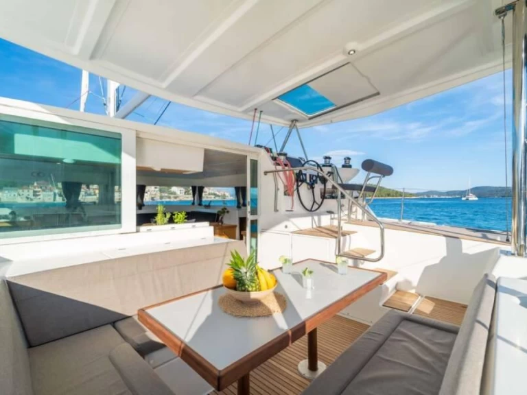 Noleggio Catamarano a Sant Antoni de Portmany – Lagoon Lagoon 400