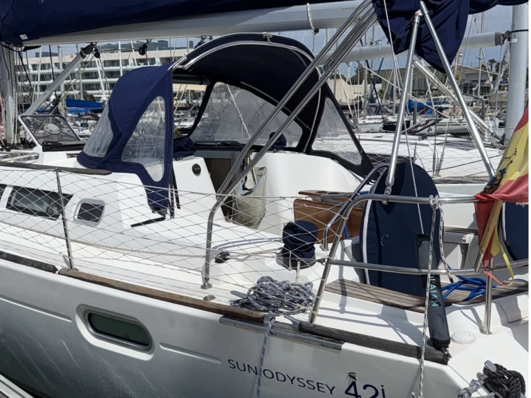 Noleggiare una Jeanneau Sun Odyssey 42i a El Puerto de Santa María