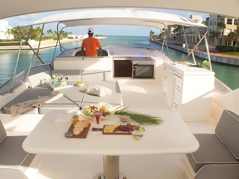 Noleggio a La Romana – Custom Made custom su SamBoat