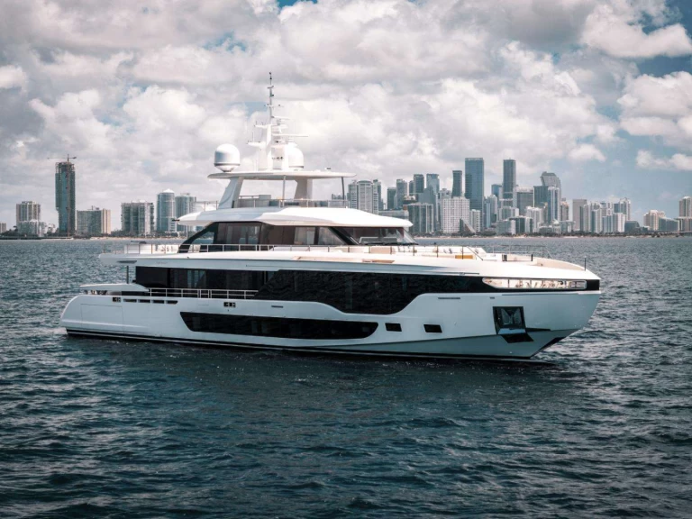 Azimut Tycoon da affittare a  Miami