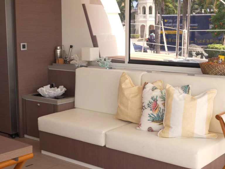 Noleggio barche Nassau economico ZURI 3