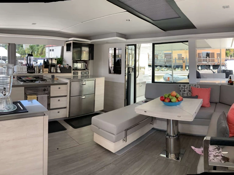 Leopard CHANGES IN LATITUDES da affittare a  Virgin Gorda