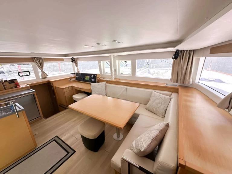 Noleggio barche Isole Vergini Britanniche economico NEON MOON