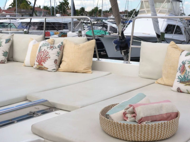 Noleggio Yacht di lusso Bali con patente nautica