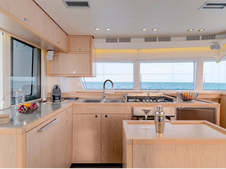 Noleggio barche Mai Khao economico Lagoon 52 F