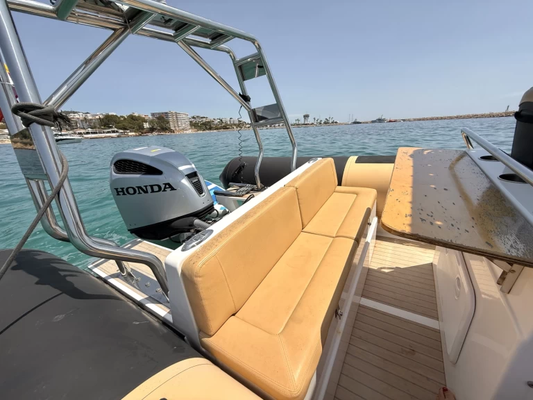 Noleggio Gommone con o senza skipper Vanguard a Puerto Portals