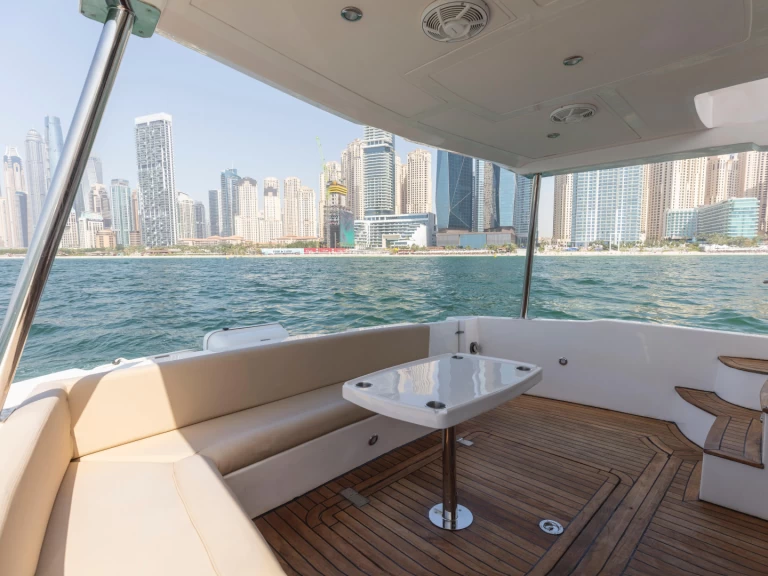 Noleggio a Dubai Marina – Oryx 46ft su SamBoat