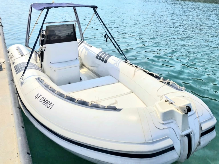 Noleggio barche L'Estaque economico STILMAR600