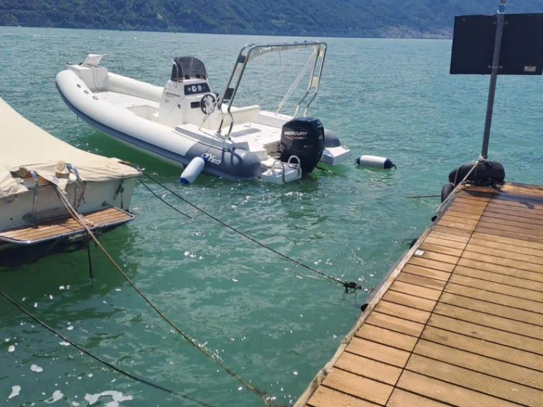 Noleggio a Como (Citta) – Panamera PY60 su SamBoat