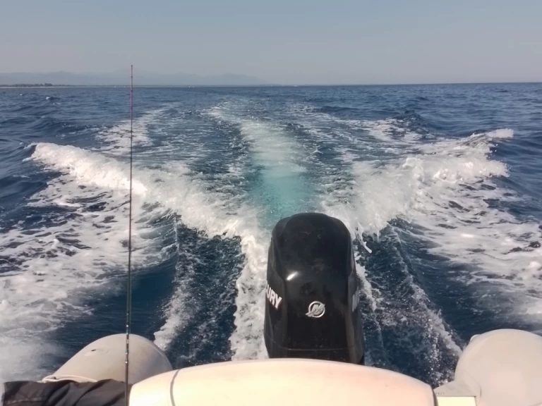 Noleggio barche Sacs Sacs S 475 a Pinarellu su Samboat