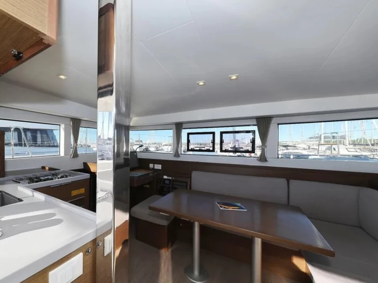 Noleggio Catamarano con o senza skipper Lagoon a Limassol Marina