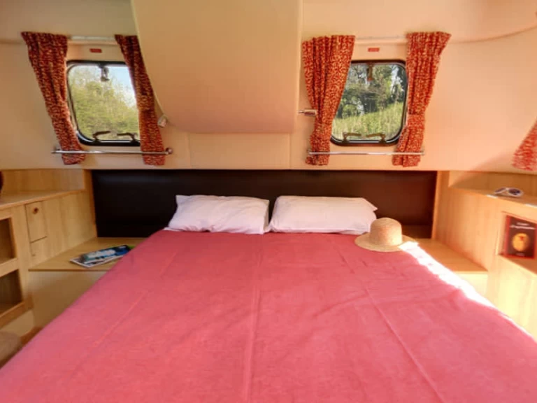 Noleggiare una Le Boat Royal Mystique A a Nieuwpoort