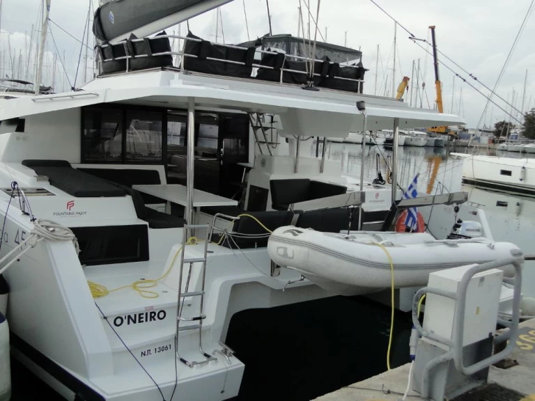 Fountaine Pajot Elba 45 da affittare a  Álimos