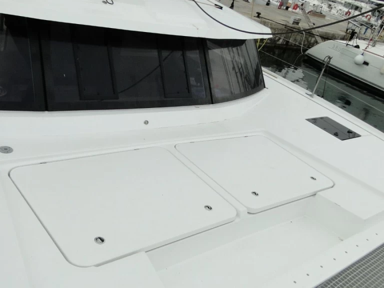 Noleggio Catamarano a Álimos – Fountaine Pajot Astrea 42