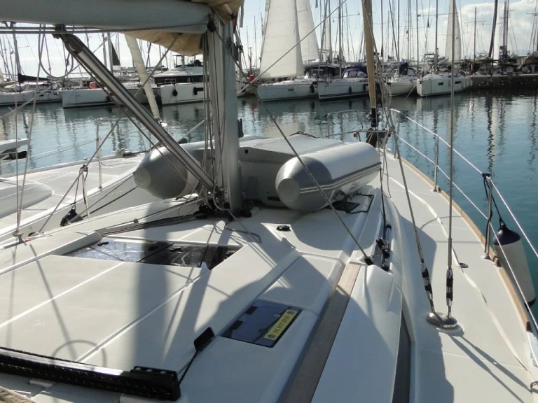 Noleggio Barca a vela a Álimos – Jeanneau Sun Odyssey 479