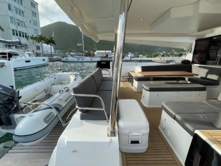 Noleggiare una Fountaine Pajot Elba 45 a Road Town