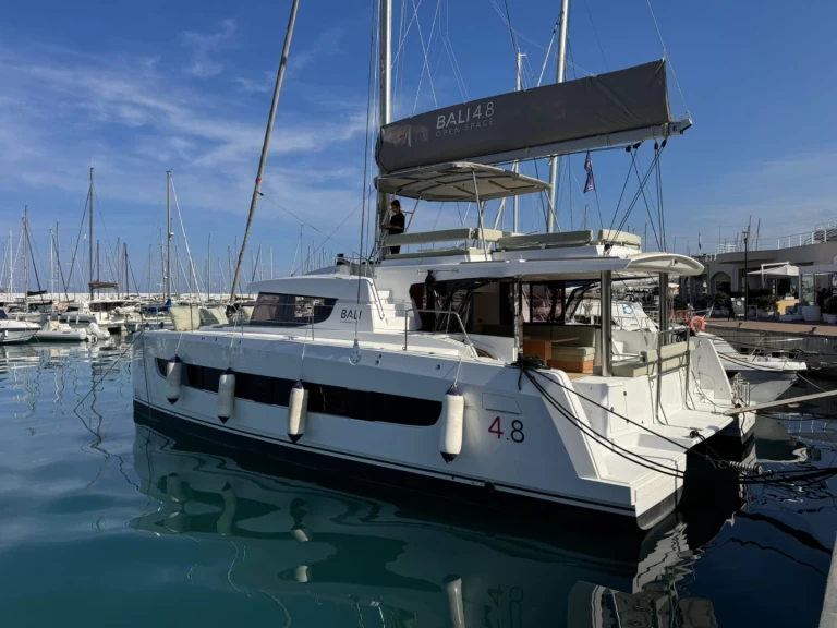 Noleggio barche Bali Bali 4.8 Silver Dolphin a Capo d'Orlando su Samboat