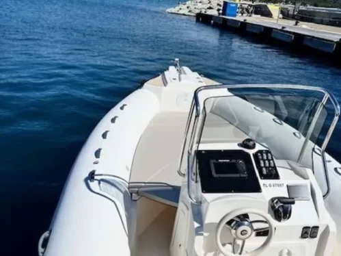Noleggio Gommone Capelli con patente nautica