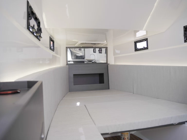 Noleggio a Torre Annunziata – Pirelli Pirelli 42 EFB su SamBoat