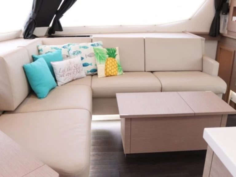 Catamarano a noleggio a Road Town al miglior prezzo