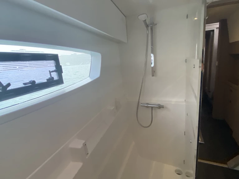 Fountaine Pajot Astrea 42 da affittare a  Road Town