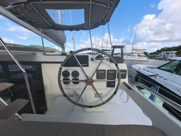 Noleggio barche Road Town economico Fountaine Pajot Helia 44 Evolution (Owner's Version)