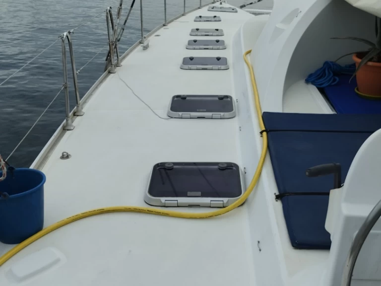 Noleggio a Nice Port – Lagoon Lagoon 570 su SamBoat