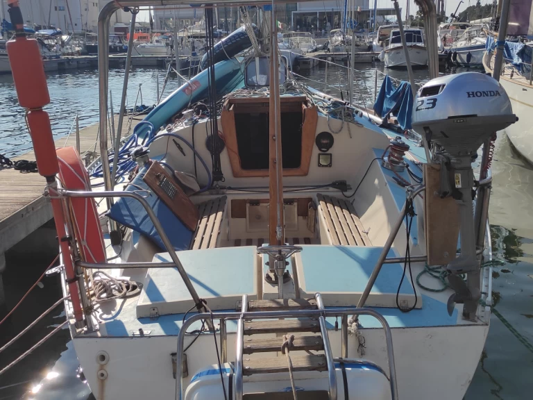 Noleggio Barca a vela Aubin con patente nautica
