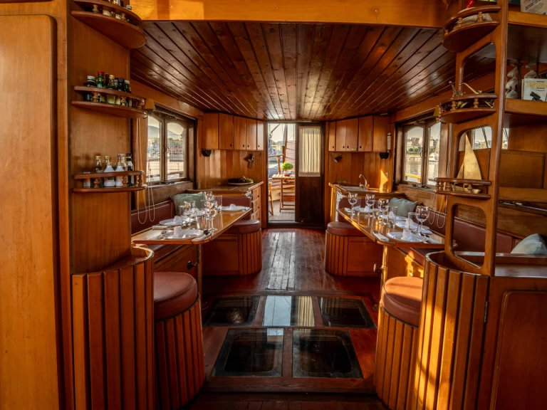 Noleggio barche Marina Delta Kallithea economico Athenian Cruiser