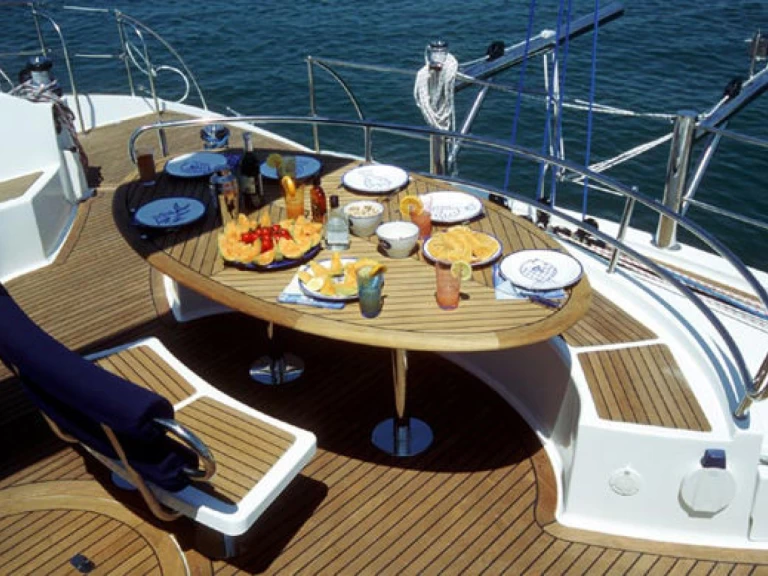 Noleggio barche Fountaine Pajot Eleuthera 60 a Capo d'Orlando su Samboat