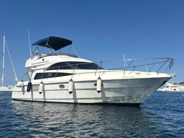Noleggiare una Astondoa Astondoa 39 AS a Marina de Dénia