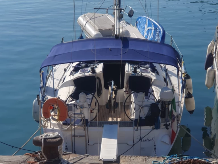 Noleggio barche Dufour Dufour 385 Grand Large a Castellammare di Stabia su Samboat