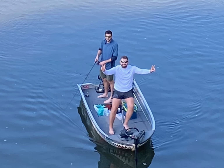 Noleggio Barca a motore con o senza skipper linder a Cénevières