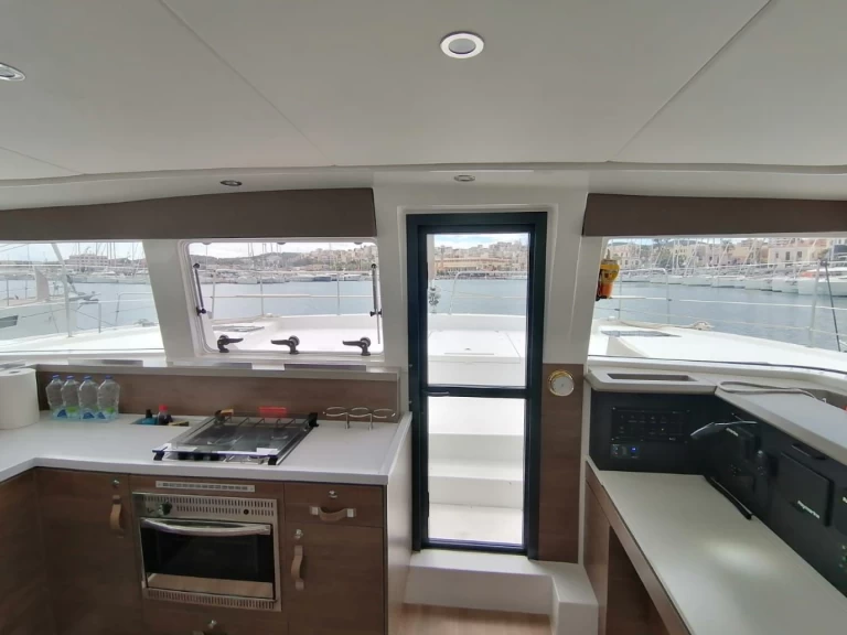 Bali Catamarans Bali 4.2 da affittare a  Lávrio