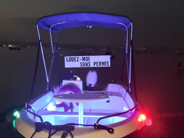 Barca a motore a noleggio a Le Pradet al miglior prezzo