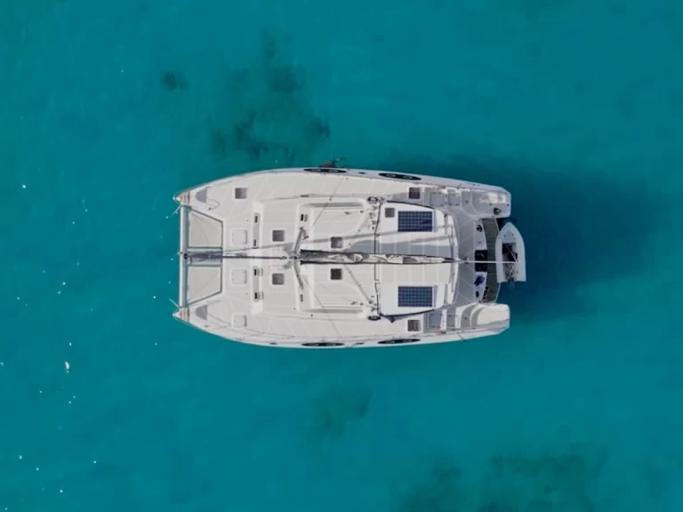 Noleggio Catamarano con o senza skipper Royal Cape a Hell-Ville