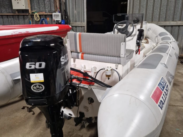 Noleggio Gommone a Carantec – Valiant V-520