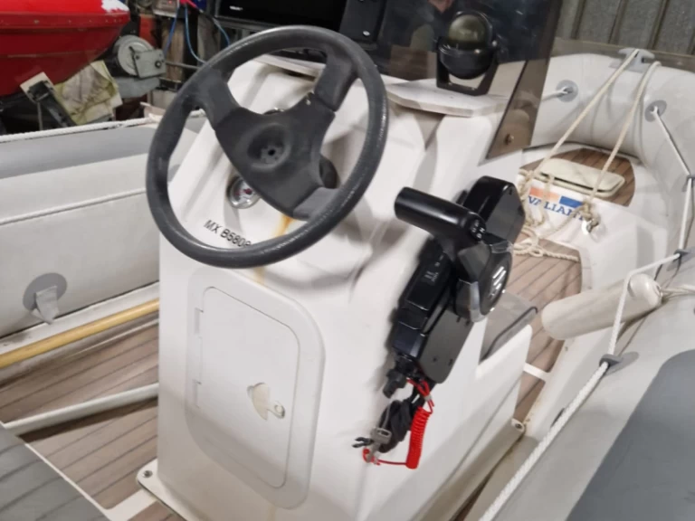Noleggio barche Valiant V-520 a Carantec su Samboat
