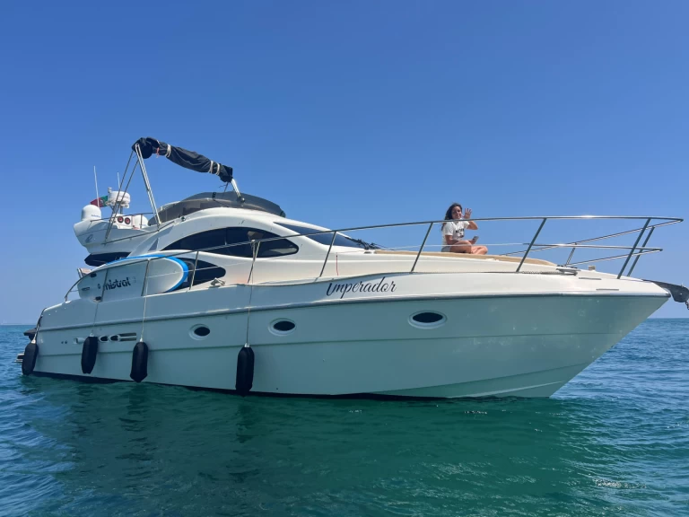 Noleggio a Tróia – Azimut Azimut 42 Fly su SamBoat