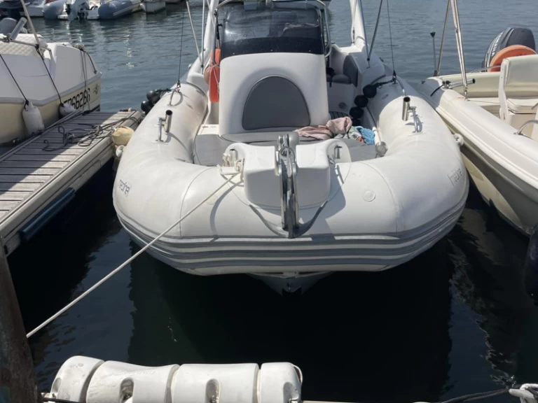 Noleggio a Argelès-sur-Mer – Zodiac Medline 3 su SamBoat