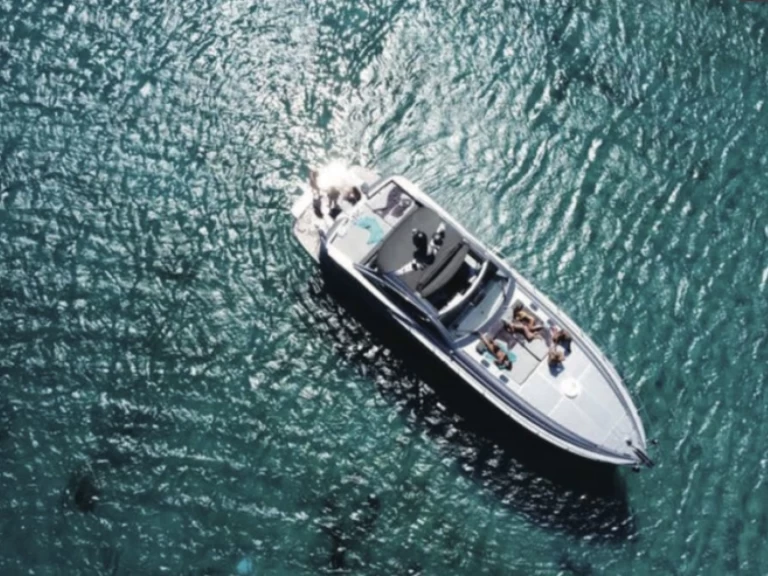 Noleggio barche Ornós economico Pershing 65