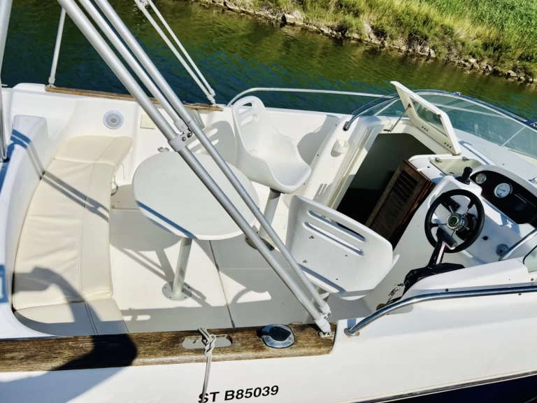 Noleggio a Carnon-Plage – Jeanneau Cap Camarat 625 WA su SamBoat