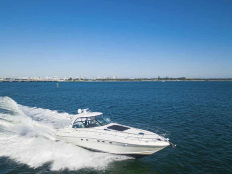 Noleggio Yacht di lusso con o senza skipper Sea Ray a Miami Beach