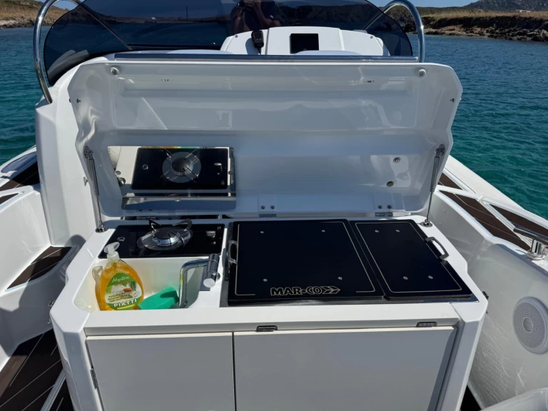 Noleggio Gommone Mar-Co con patente nautica