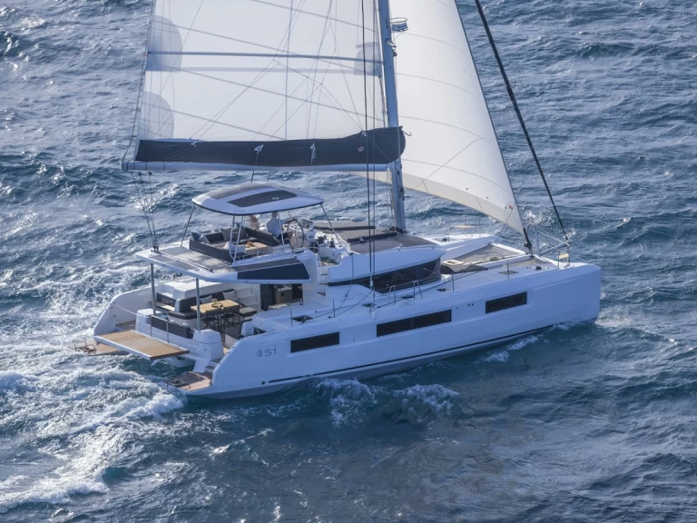 Noleggio Catamarano con o senza skipper Lagoon a Trogir