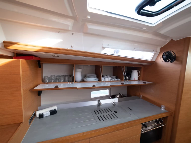 Noleggio a Álimos – Dufour Dufour 430 Grand Large su SamBoat