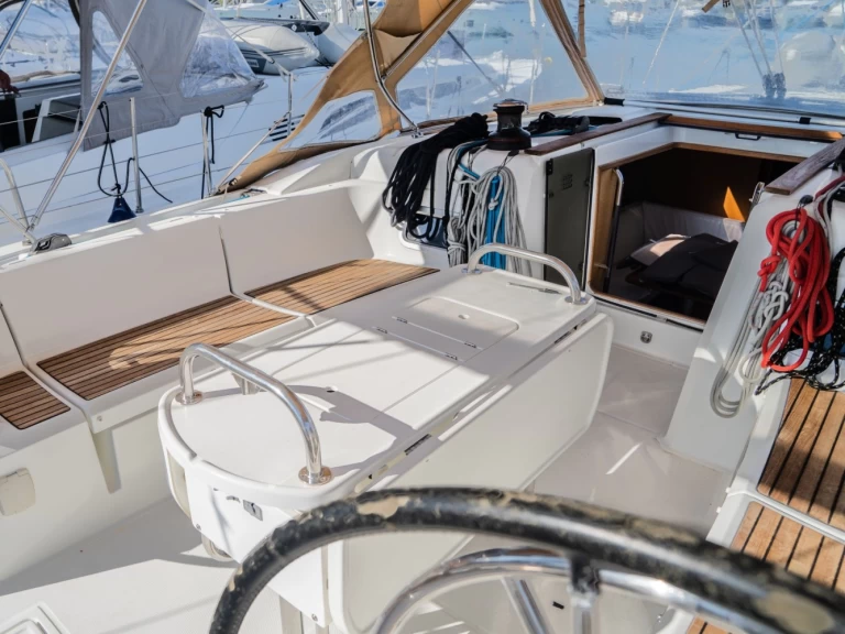 Noleggio Barca a vela con o senza skipper Jeanneau a Álimos