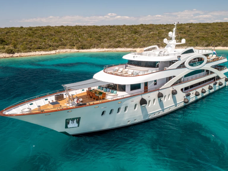 Barca a vela a noleggio a Spalato al miglior prezzo