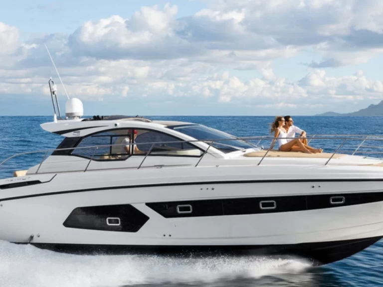 Noleggio Barca a motore a Altea – Azimut Atlantis 43